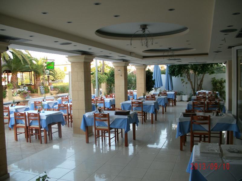 Montes Apartments & Studios Аликанас Экстерьер фото