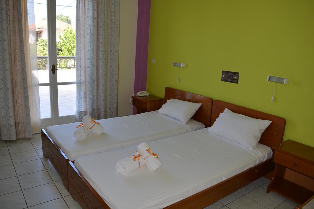 Montes Apartments & Studios Аликанас Экстерьер фото