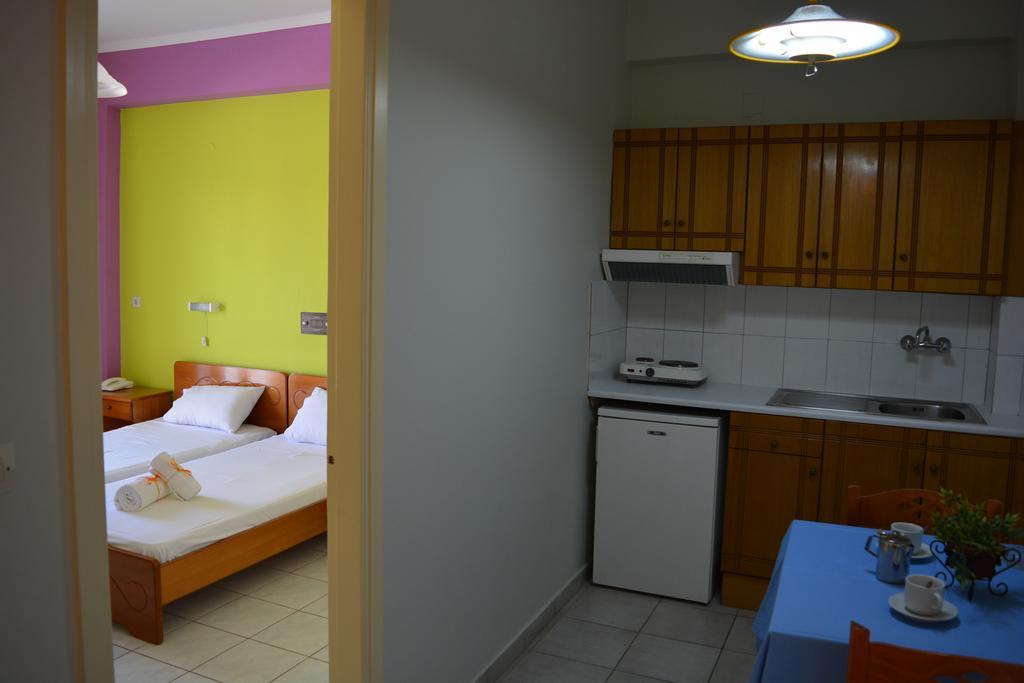 Montes Apartments & Studios Аликанас Экстерьер фото