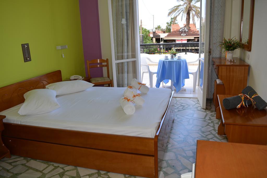 Montes Apartments & Studios Аликанас Экстерьер фото